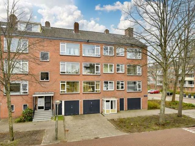 appartement in Amsterdam, Valkenstein