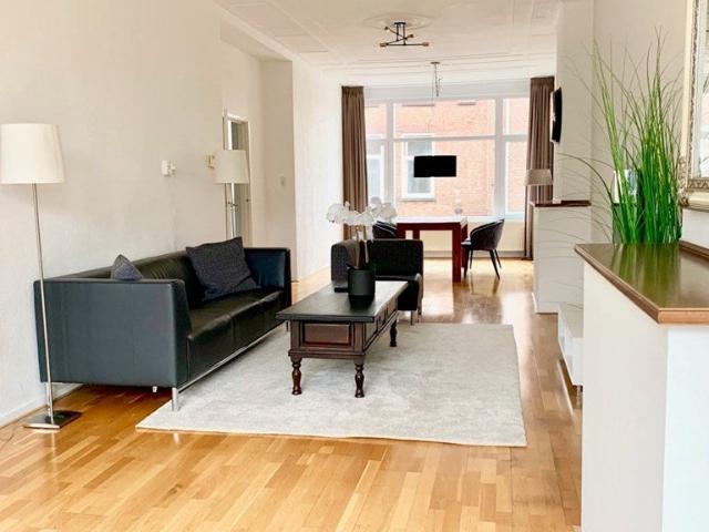 appartement in Den Haag, Valkenboskade