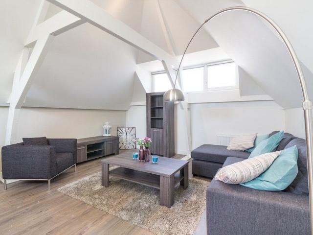 appartement in Den Haag, Denneweg