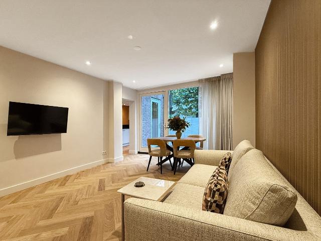 appartement in Den Haag, Nassauplein