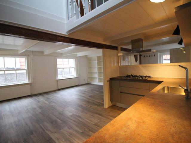 appartement in Den Haag, Nieuwe Molstraat