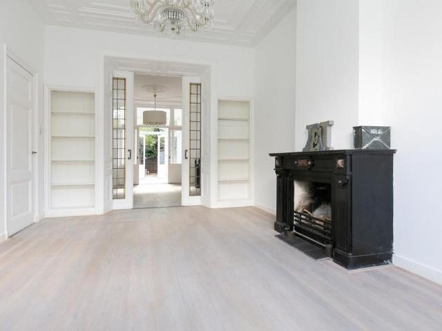 appartement in Den Haag, Suezkade