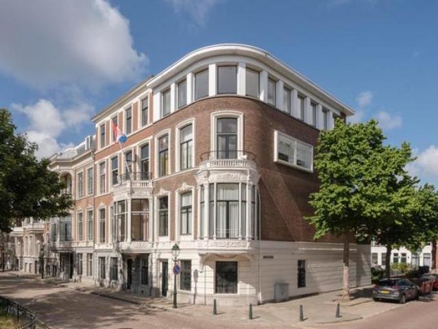 appartement in Den Haag, Surinamestraat