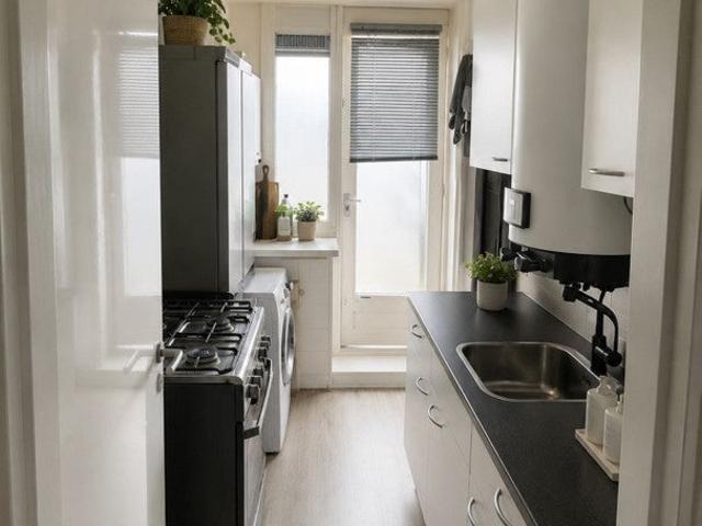 appartement in Delft, Van Lodensteynstraat