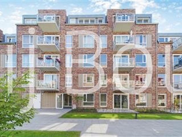 appartement in Ouderkerk aan de Amstel, Theresiastraat