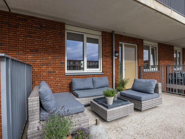 appartement in Rotterdam, Adamshofstraat