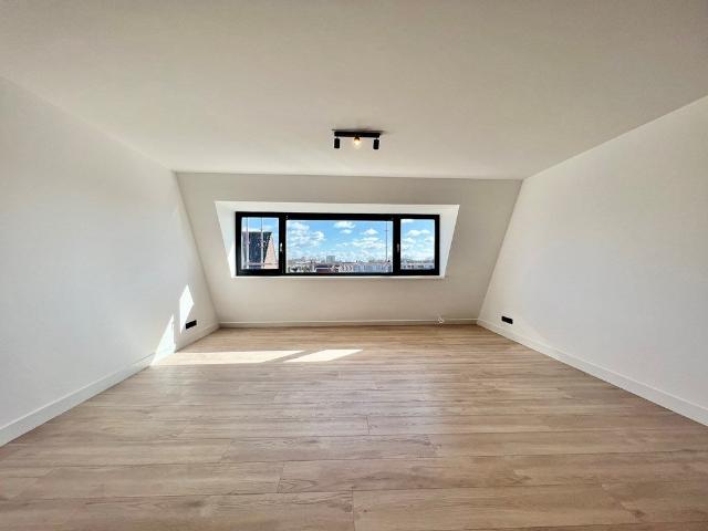 appartement in Rotterdam, Grondherendijk