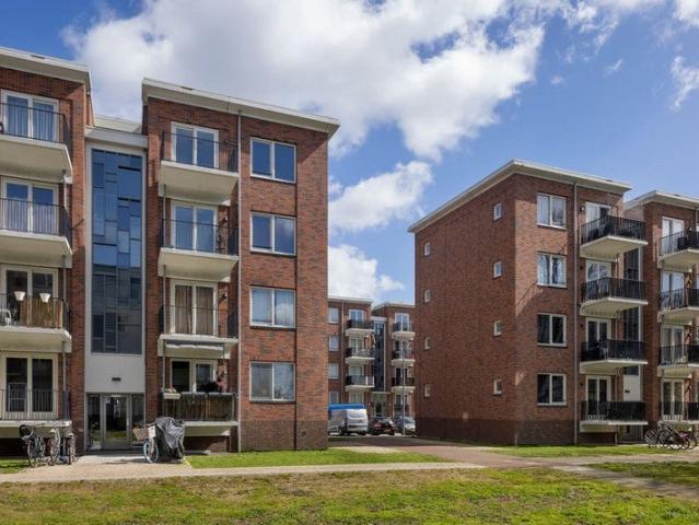 appartement in Rotterdam, Van Adrichemweg