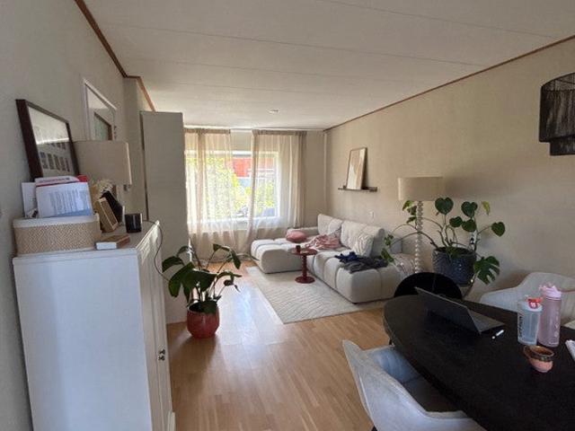 appartement in Rotterdam, Van der Veldelaan