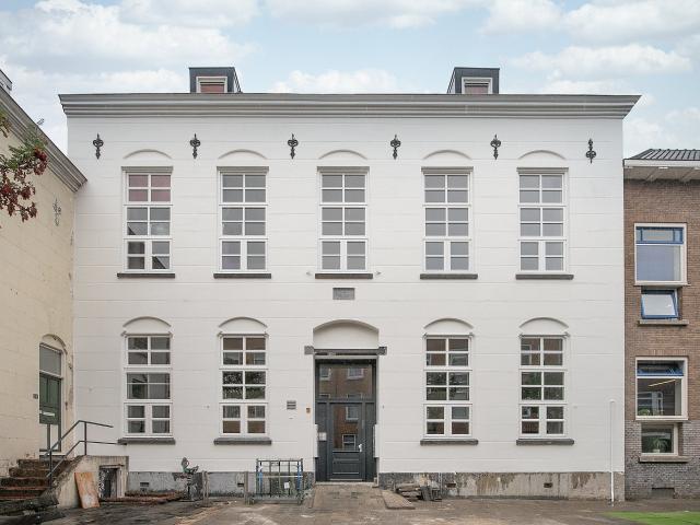 appartement in Rotterdam, Zwederstraat