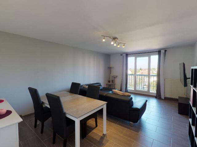 Appartement Issou 3 pièce s 67.73 m2