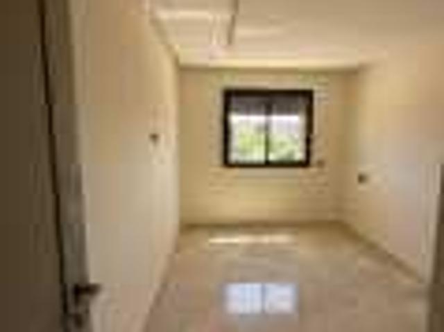 Appartement jamais habité à louer 77 m² à Salé