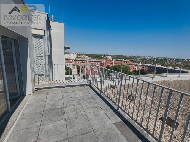 Appartement Joinville Le Pont 1 pièce s 23.20 m2