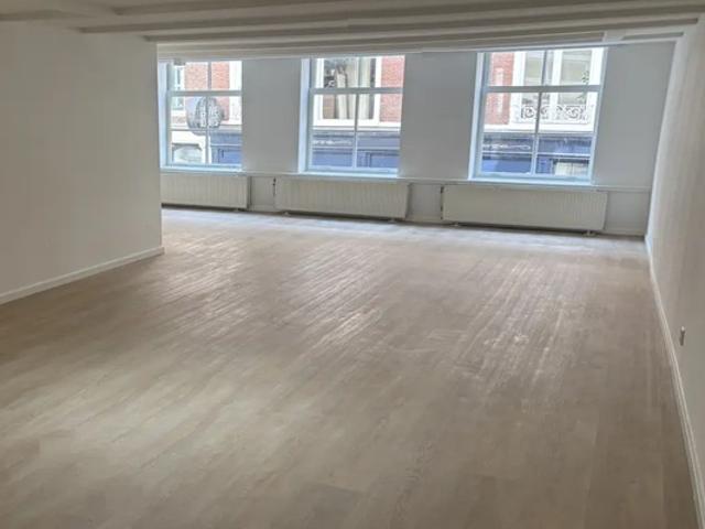 Appartement Korte Houtstraat in Den Haag