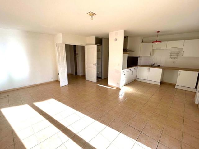 Appartement L Isle Sur La Sorgue 3 pièce s 67.88 m2