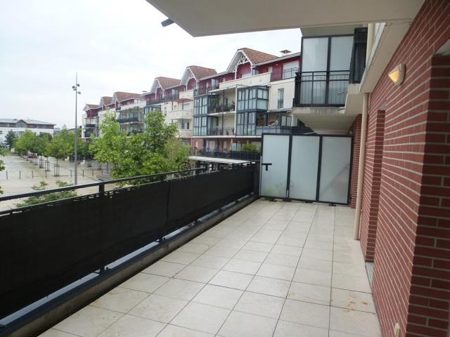 LA TESTE DE BUCH 33260 SEJOUR 2 CHAMBRES OUVRANT SUR TERRASSE