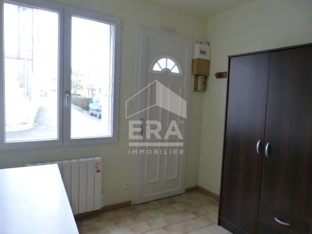 Appartement La Couronne 1 pièce s 16 m²