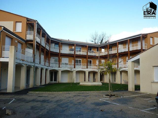 Appartement La Couronne 1 pièce s 30 m2