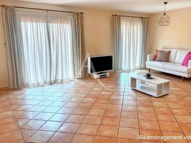 Appartement La Crau 3 pièces 74.87 m² avec balcon et parking pr
