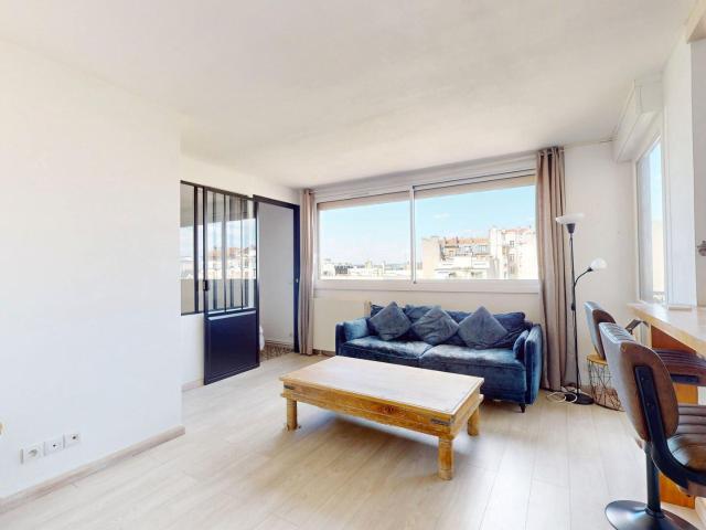 Appartement – La Garenne Colombes – Loyer: 1050€ 2p 35.1m2