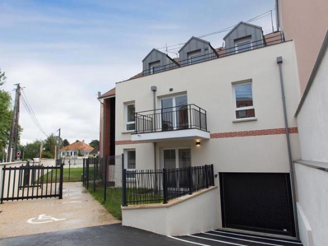 Appartement La Norville 1 pièce s 24.79 m2
