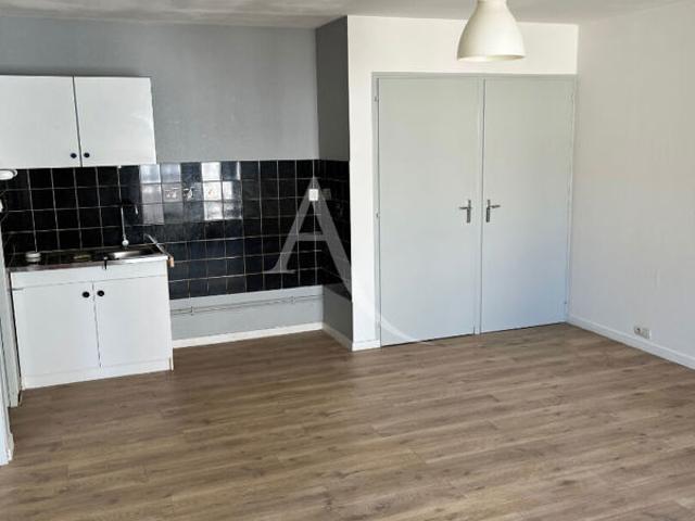 Appartement La Roche Sur Yon 2 pièce s 43.52 m2