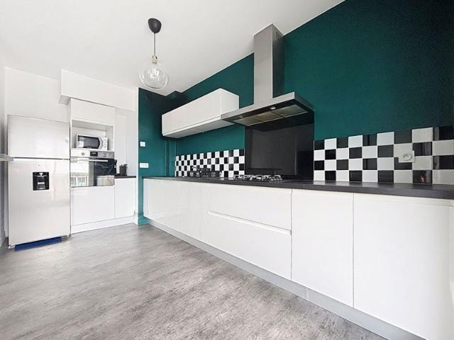 Appartement La Roche Sur Yon 3 pièce s 85 m2