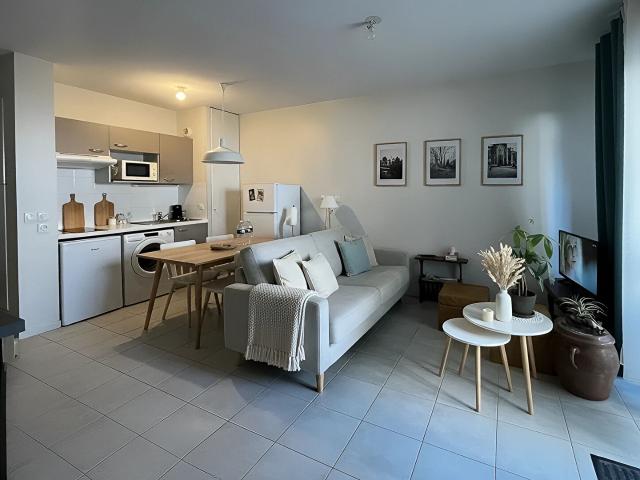 Appartement La Rochelle 2 pièce s 47 m2 avec terrasse et jardin