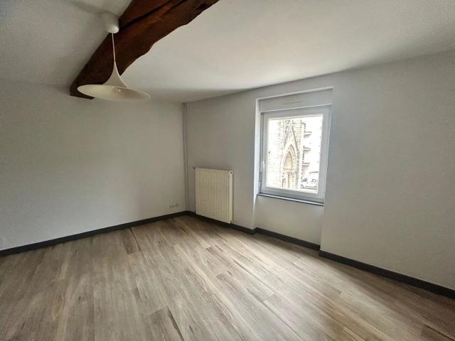 Appartement Lagnieu 2 pièce s 45 m2