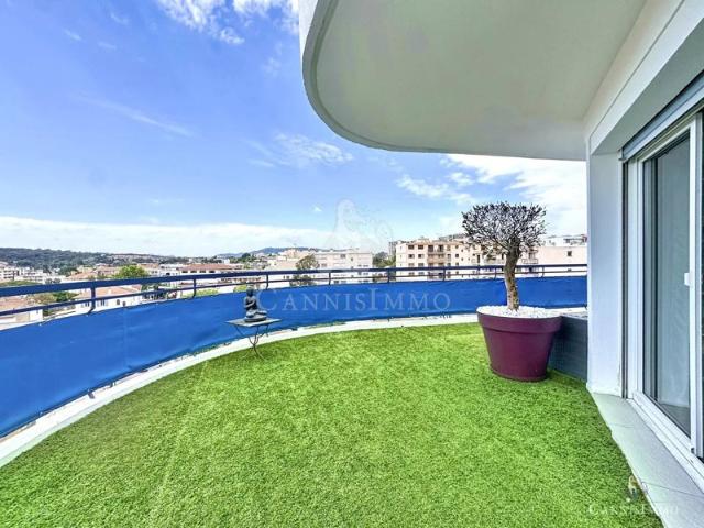 APPARTEMENT LE CANNET 3/4P DERNIER ETAGE