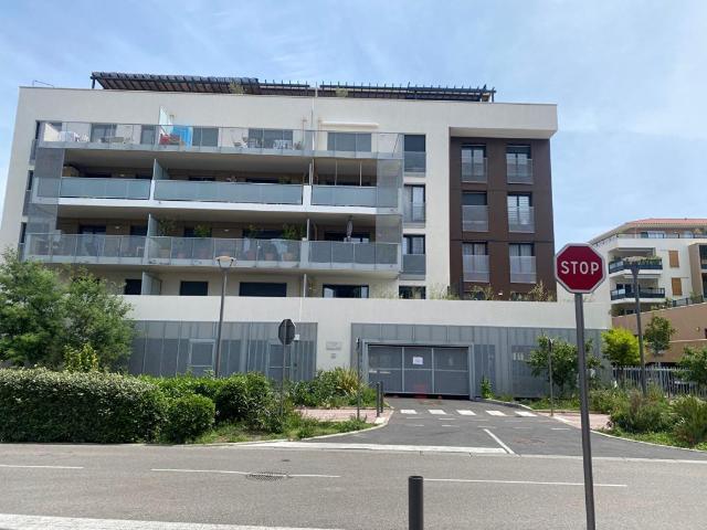 Appartement Le Lavandou 2 pièces 40 m2 Et grande terrasse