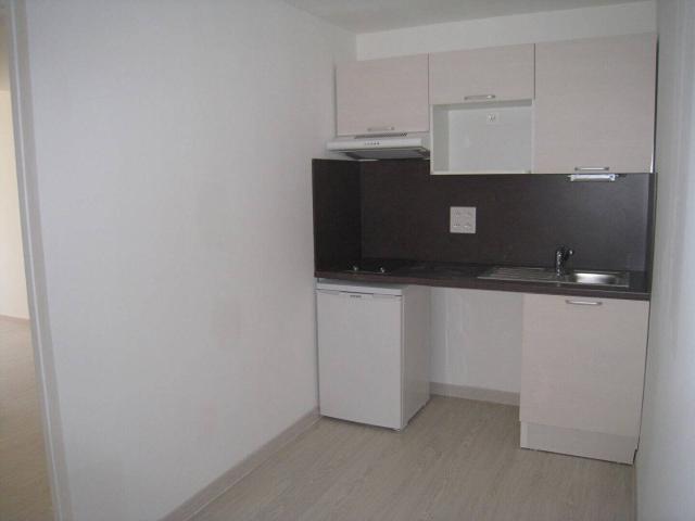Appartement Le Luc 2 pièce s 39.40 m2
