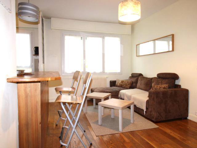 Appartement Le Port Marly 2 pièce s 45 m2 Cave et Parking privatif