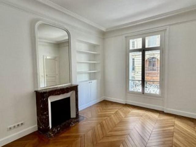 Appartement • Legendre Lévis