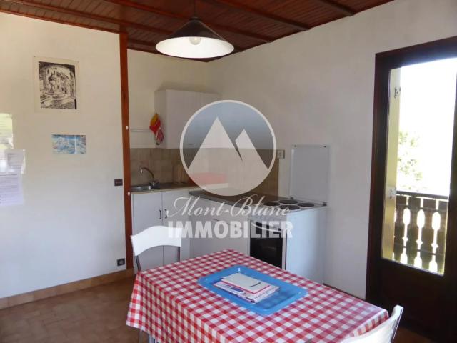 appartement / les houches / 670 €