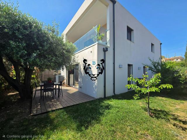 Appartement Les Issambres plages à pied 3 pièce s 83.64 m. 82m² Les Issambres