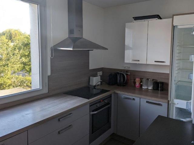 Appartement Lille Sud T4 85 m2 meublé, équipé