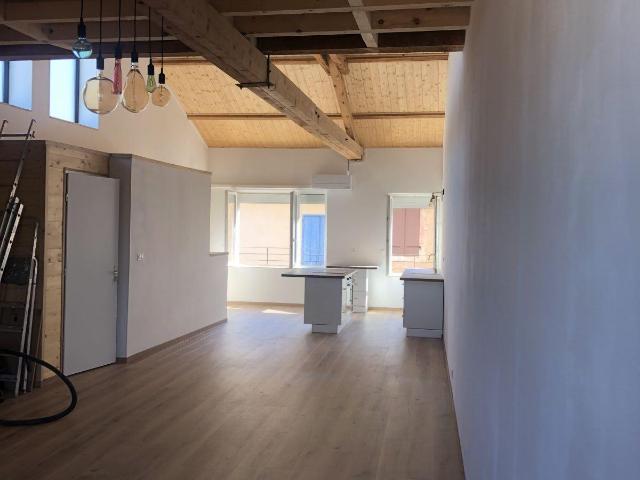 Appartement loft très spacieux