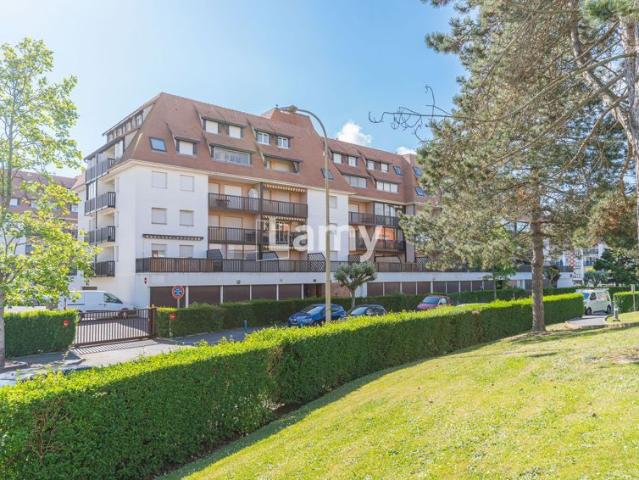 Appartement, loggia ouverte