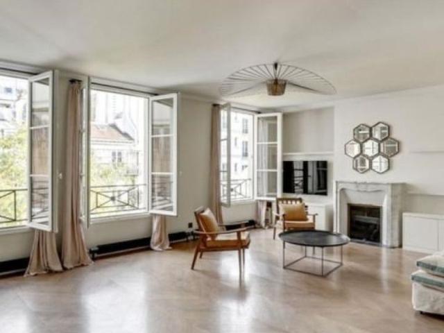 Appartement • Lorette Martyrs