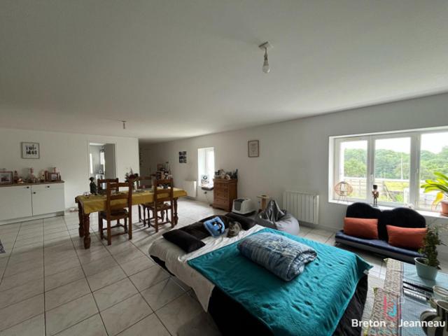 APPARTEMENT LOUVERNE 5 pièce s 85 m2