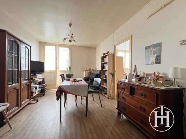 Appartement loué avec garage et cave Idéal investissement