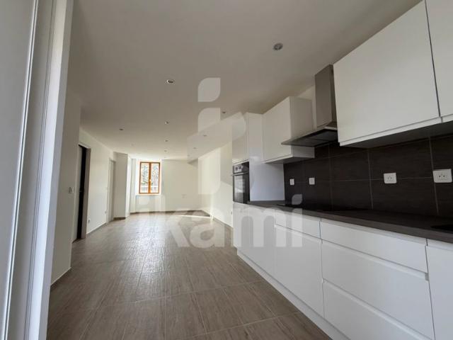 Appartement lumineux 2 chambres avec balcon dans un secteur
