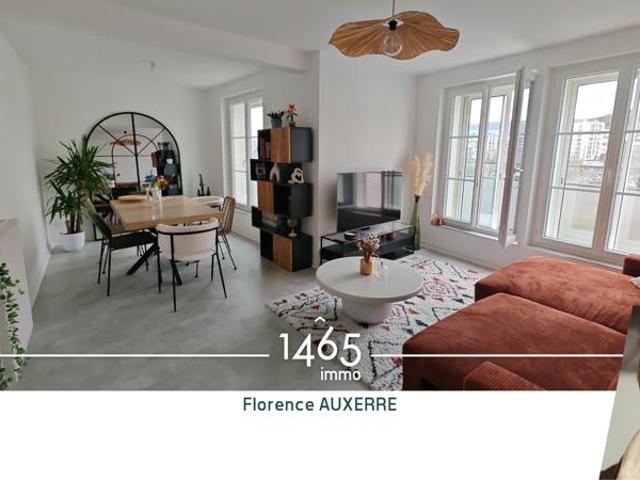 Appartement lumineux T3 avec vue cave et box