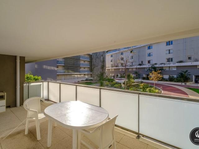 Appartement lumineux T2 avec garage, Pointe Rouge, Marseille 8ème