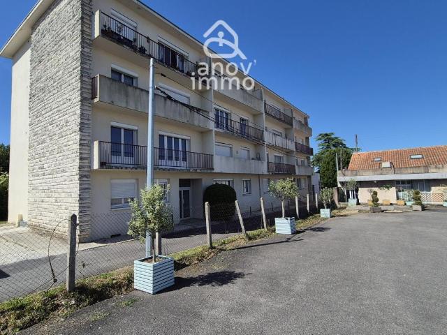 Appartement lumineux à Soyaux, à 2 mn des commodités et dans