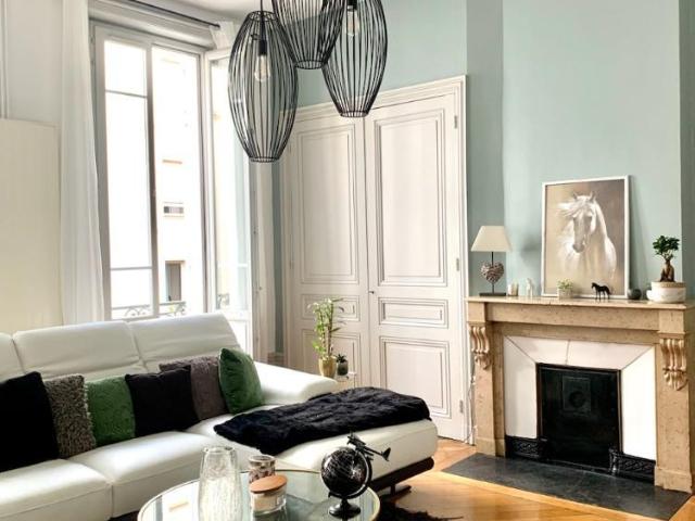 Appartement lumineux avec balcon à louer à Saint Étienne