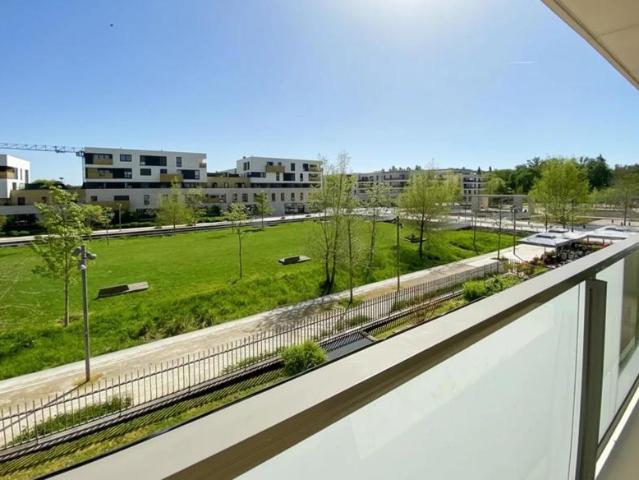 Appartement lumineux avec balcon à Saint Cyr l'École