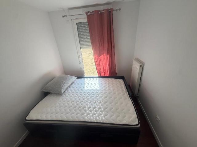 Appartement lumineux avec jardin et terrasse à Bezons
