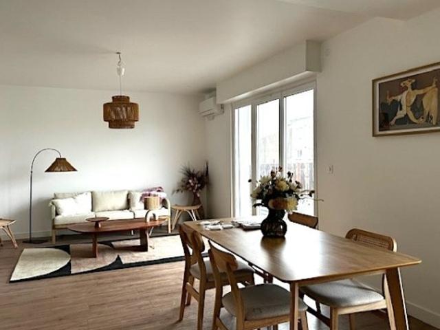 Appartement lumineux de 85m2 avec balcon quartier St Augustin
